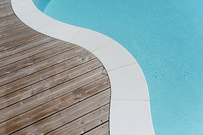 Pool Beckenrandsteine